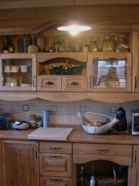 Kuchnia drewniana rzeźbiona rustykalna